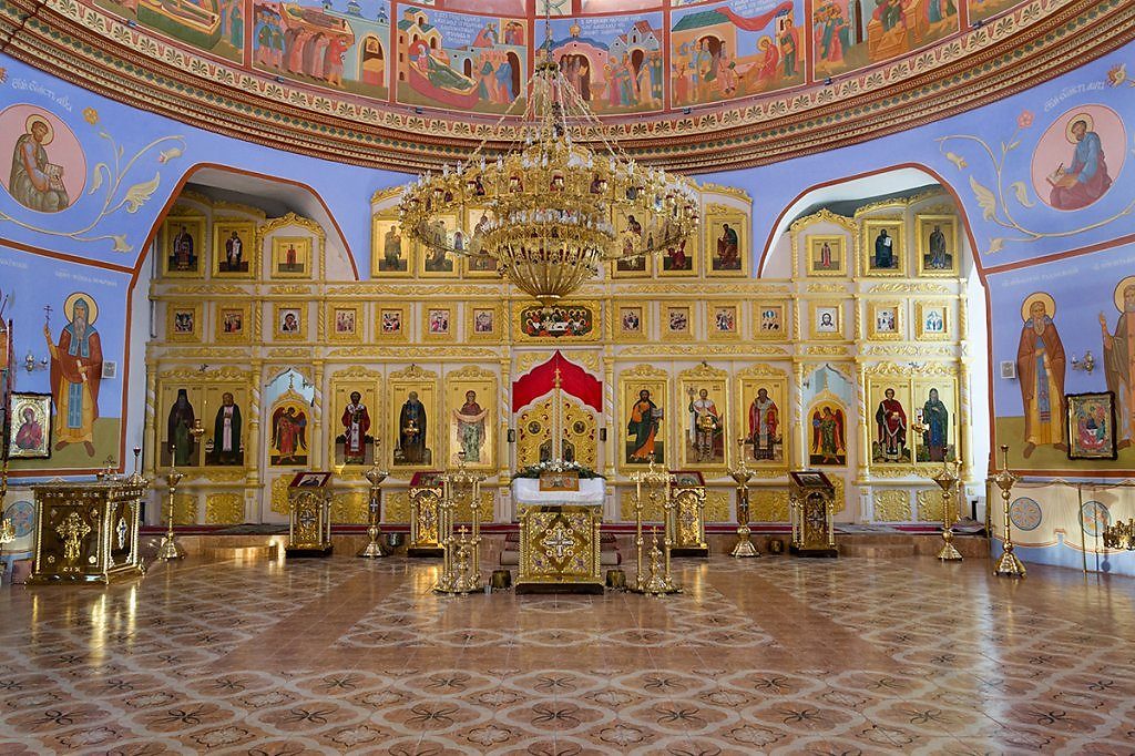 Храм александра невского новосибирск внутри фото